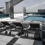 Spacious 3 Bedroom Apartm Beach Front